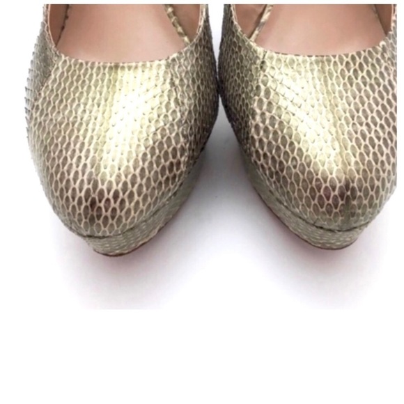 CHARLES David Regal Gold Snakeskin Platform High Heel Pumps in Metallic Gold - Picture 3 of 9